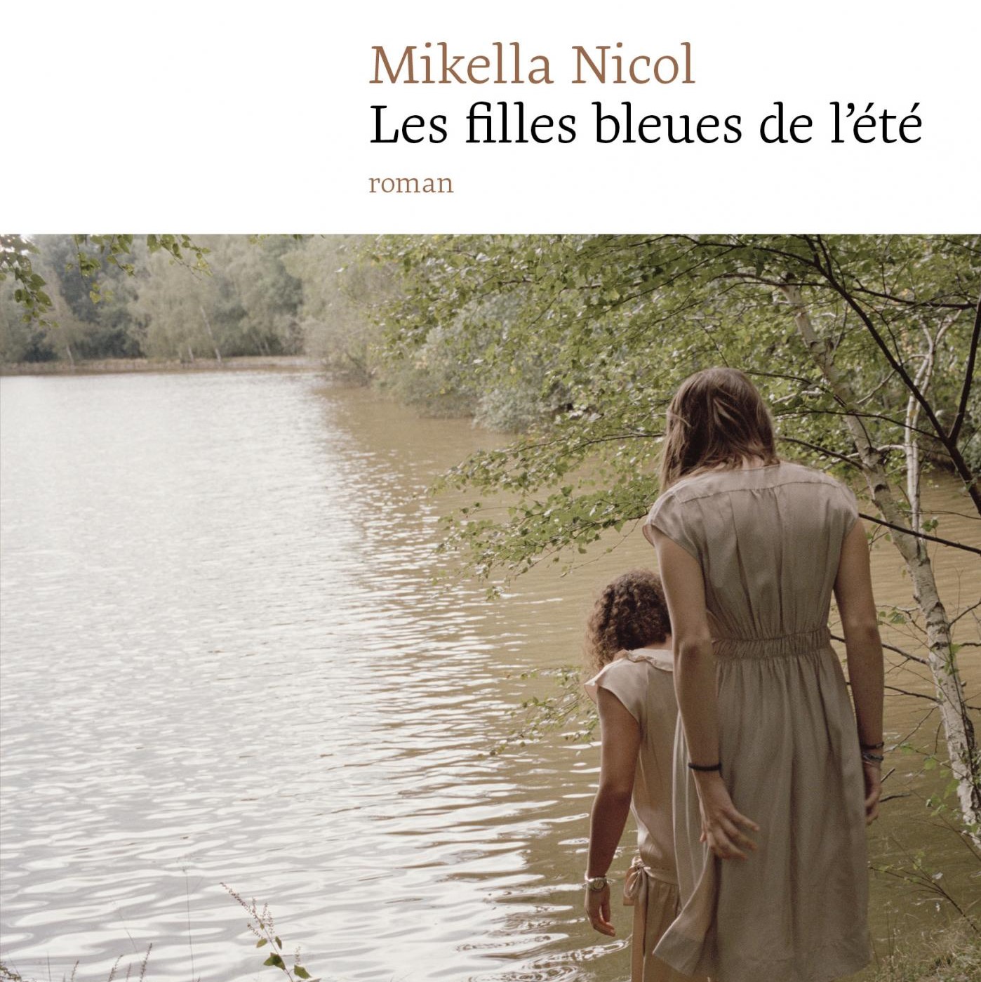Couverture du livre Les filles bleues de l'été